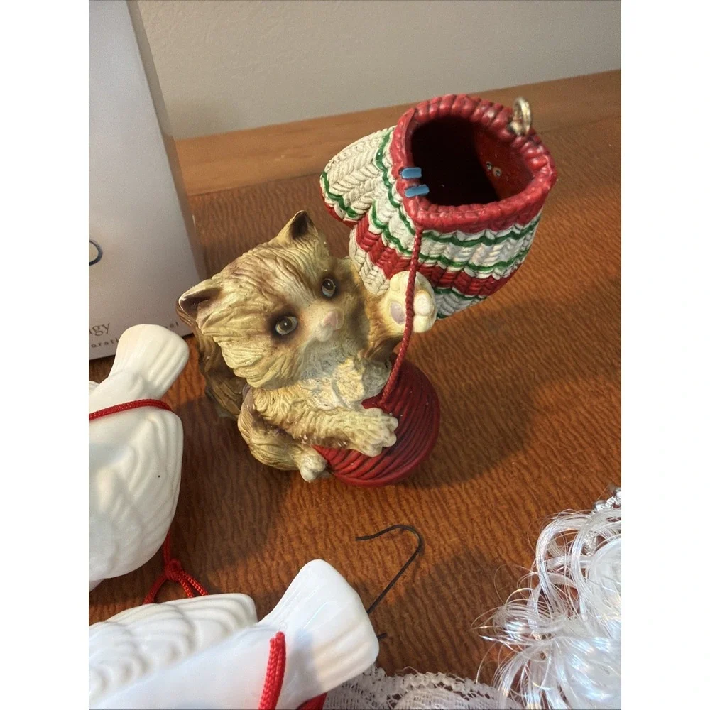 Vtg Christmas Ornament Lot: Avon Kurt‎ S Adler, Enesco, Fitz & Flloyd, Hallmark